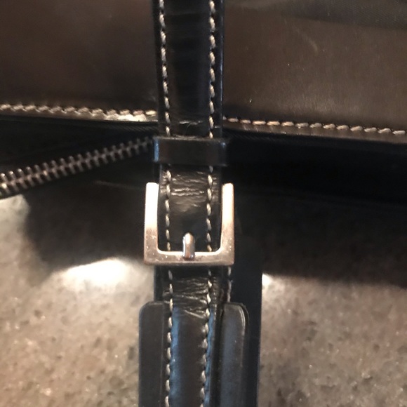 Tod’s Canvas and Leather Tote Bag - Picture 15 of 16